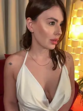 Snapshot of Eva_Gonzalez chatting on February 2026 10:30:01 PM Eva Gonzalez online show from February 2026 10:30:01 PM