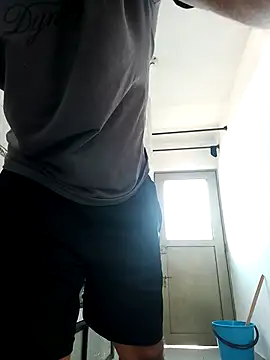 bonehur online show from October 2025 06:25:02 PM