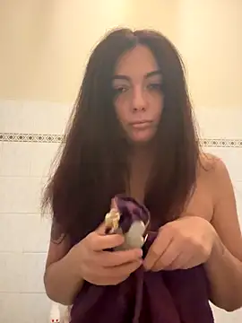 Snapshot of Strawberry_queen91 chatting on October 2025 01:19:01 PM Strawberry queen91 online show from October 2025 01:19:01 PM