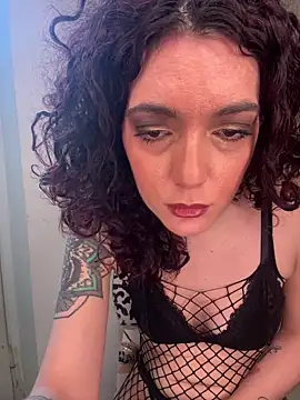 Snapshot of Strawberry_queen91 chatting on February 2026 02:02:02 PM Strawberry queen91 online show from February 2026 02:02:02 PM