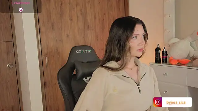 jessy  01 online show from October 2025 01:44:02 AM