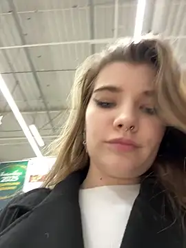 Holy Tereza online show from January 2025 03:39:01 PM