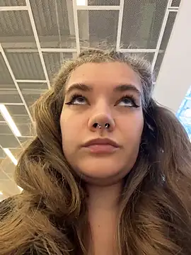 Holy Tereza online show from April 2026 03:49:02 PM