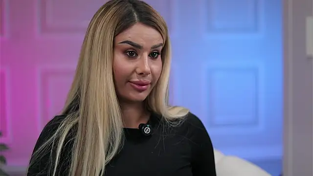 EvaZane online show from October 2025 07:14:01 PM