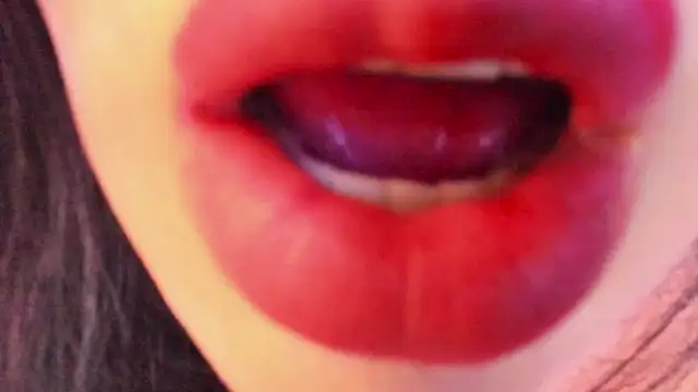 Snapshot of charlottemeyerr chatting on February 2025 11:22:02 PM charlottemeyerr online show from February 2025 11:22:02 PM