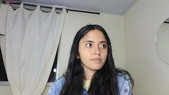 ViolettaSummer online show from November 2025 01:09:02 AM