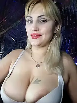 Freya Milf online show from January 2025 04:29:01 PM