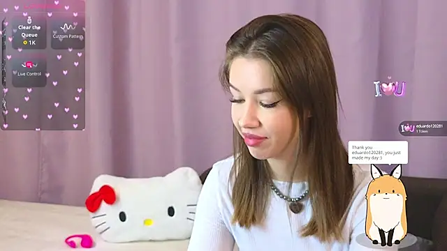 ellie kramer online show from October 2025 08:18:02 PM