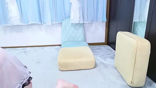 -YU- online show from November 2025 05:34:02 PM