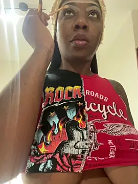 Snapshot of hotcoco28 chatting on February 2025 02:51:02 AM hotcoco28 online show from February 2025 02:51:02 AM