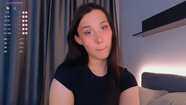 Kaia Sunshine Mia online show from July 2026 11:13:02 AM