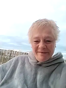 SoDi Love online show from January 2025 04:24:01 PM
