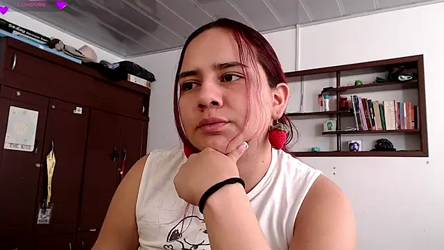 Lexyevans online show from March 2026 09:28:01 PM