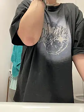 AllysonK online show from March 2026 10:15:02 AM