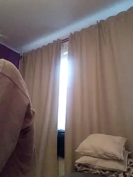 BritneyHudson online show from November 2025 06:15:01 AM