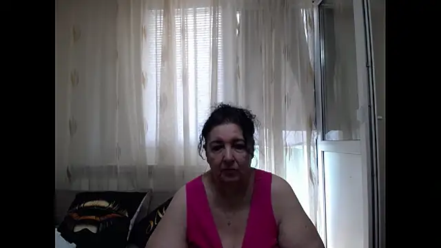 Snapshot of maturekorine chatting on June 2026 07:58:02 AM maturekorine online show from June 2026 07:58:02 AM