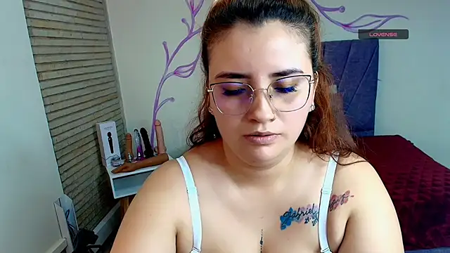 ZaraNolimits  online show from December 2024 10:34:02 PM