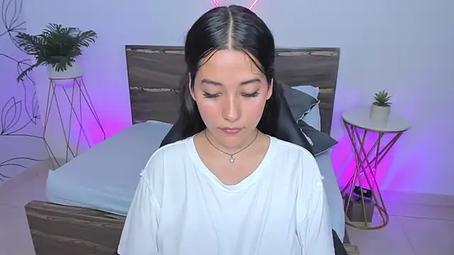 Snapshot of ivette_bocelly chatting on January 2025 10:24:01 PM ivette bocelly online show from January 2025 10:24:01 PM