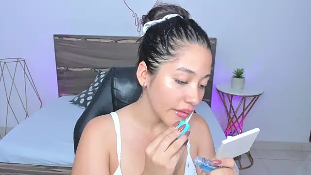 Snapshot of ivette_bocelly chatting on February 2025 10:34:01 PM ivette bocelly online show from February 2025 10:34:01 PM