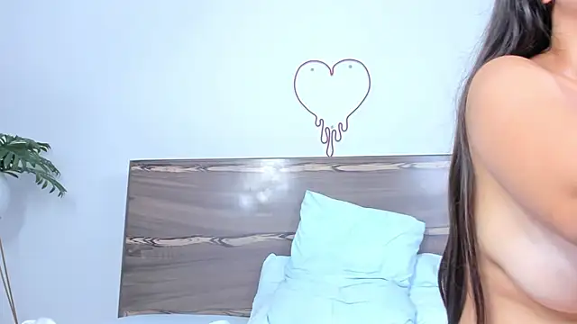 Snapshot of ivette_bocelly chatting on February 2025 10:59:02 PM ivette bocelly online show from February 2025 10:59:02 PM