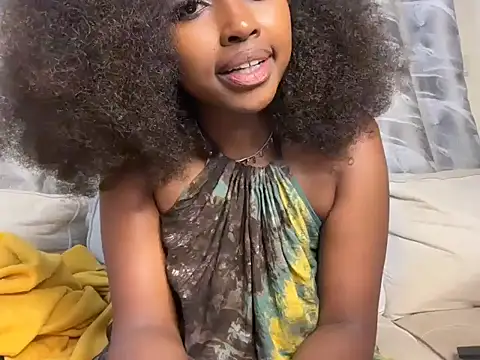 Chocolate queen2 online show from March 2026 02:35:02 PM