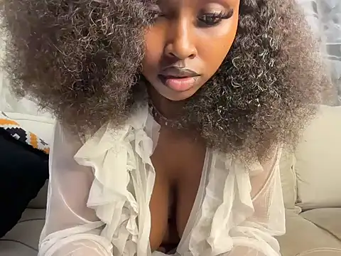 Chocolate queen2 online show from June 2026 03:42:01 AM