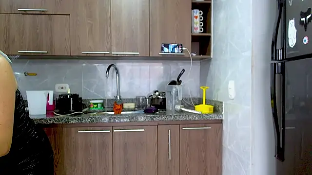 Snapshot of adan_eva960 chatting on December 2024 06:17:01 PM adan eva960 online show from December 2024 06:17:01 PM