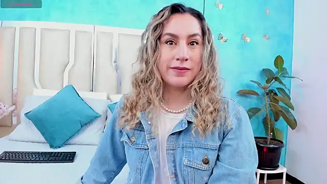 RubbyTaylor online show from April 2026 02:17:02 PM