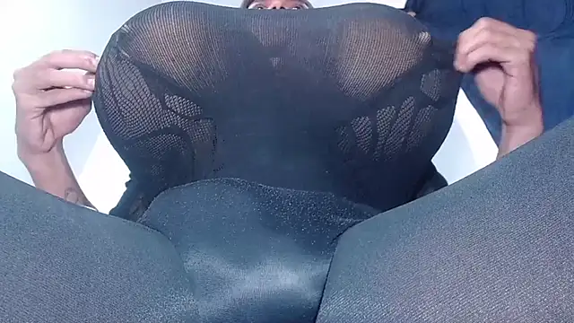 andreablackcock online show from August 2026 05:26:02 PM