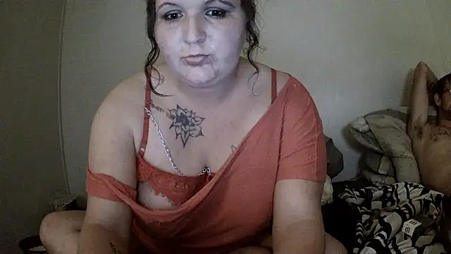 Snapshot of SOUTHERN_LOUISIANA_BELLE chatting on November 2025 04:22:02 AM SOUTHERN LOUISIANA BELLE online show from November 2025 04:22:02 AM