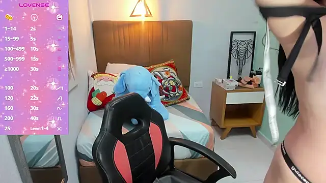 Snapshot of delilaquinn chatting on December 2024 06:34:02 PM delilaquinn online show from December 2024 06:34:02 PM