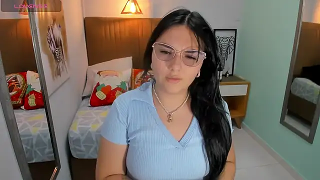 Snapshot of delilaquinn chatting on December 2024 06:50:02 PM delilaquinn online show from December 2024 06:50:02 PM