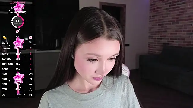 Snapshot of sweetiebones chatting on December 2024 03:09:02 PM sweetiebones online show from December 2024 03:09:02 PM