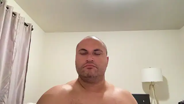 SluggishChase99 online show from September 2025 02:01:01 AM