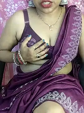 Snapshot of joya_bhabi chatting on April 2026 05:03:01 PM joya bhabi online show from April 2026 05:03:01 PM