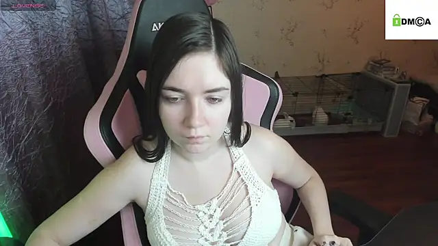 Crazy forest fairy online show from November 2025 10:56:01 PM