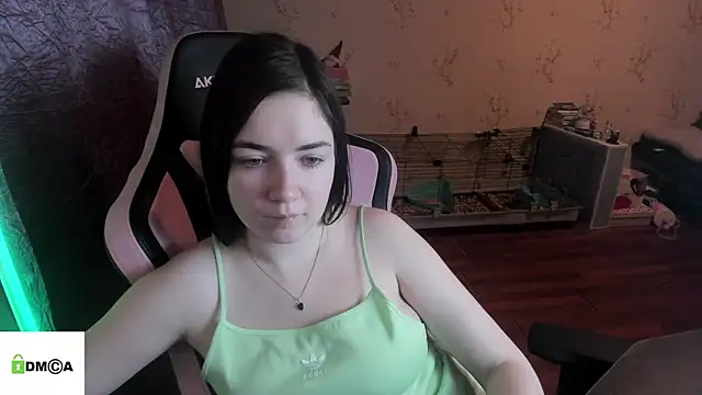 Crazy forest fairy online show from February 2026 01:38:01 AM