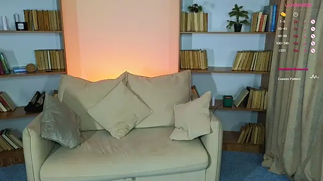 Snapshot of Hayle_Hill chatting on March 2025 08:37:01 AM Hayle Hill online show from March 2025 08:37:01 AM