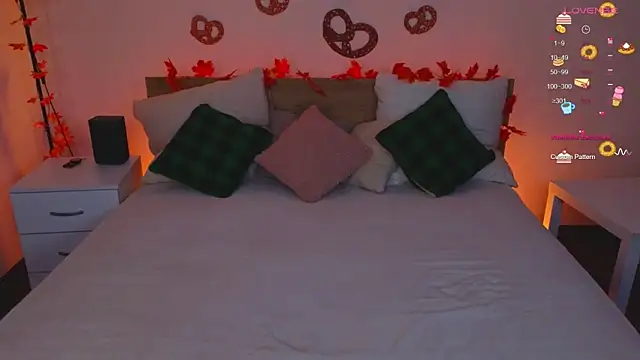 Snapshot of Hayle_Hill chatting on September 2025 02:27:02 AM Hayle Hill online show from September 2025 02:27:02 AM