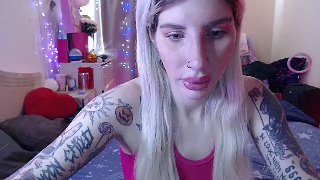 BLACKPeonyy online show from September 2025 11:23:02 AM