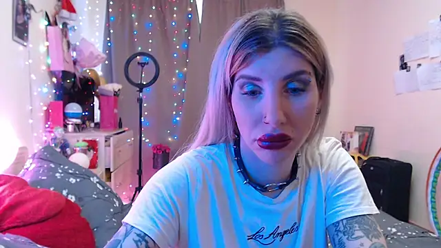 BLACKPeonyy online show from November 2025 10:37:02 AM