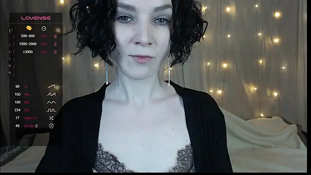 TinaWince online show from December 2024 05:01:01 AM