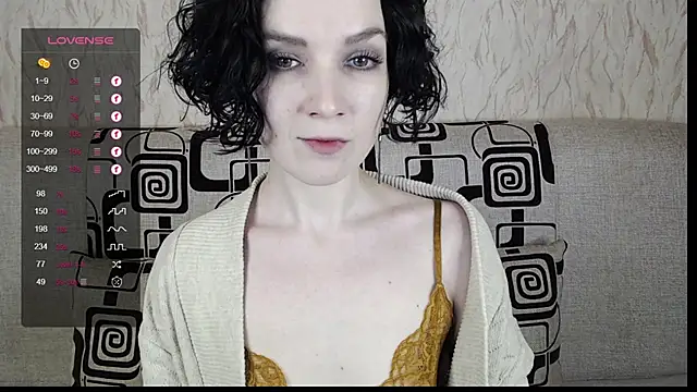 TinaWince online show from February 2025 05:37:01 AM