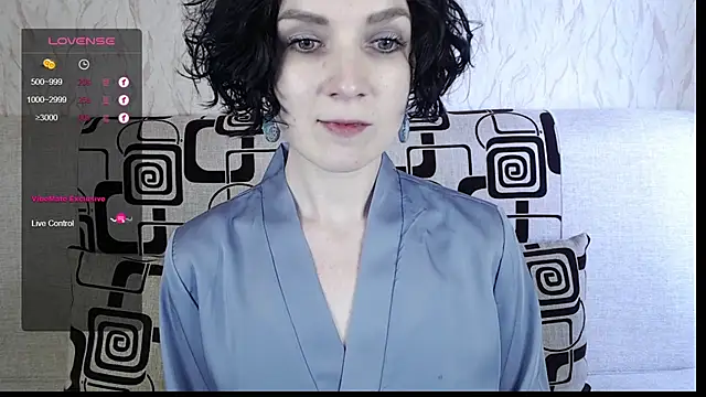 TinaWince online show from February 2025 08:52:02 AM