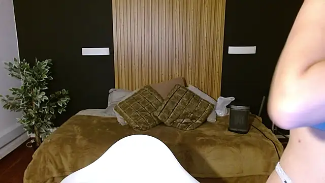 dafne bss online show from February 2025 08:11:01 AM