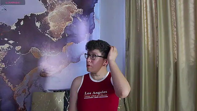 alex noa online show from September 2025 07:36:01 PM