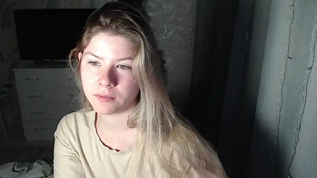 Snapshot of MelissaXKinky chatting on January 2025 12:09:01 AM MelissaXKinky online show from January 2025 12:09:01 AM