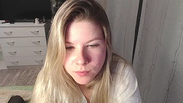 Snapshot of MelissaXKinky chatting on January 2025 05:00:01 PM MelissaXKinky online show from January 2025 05:00:01 PM