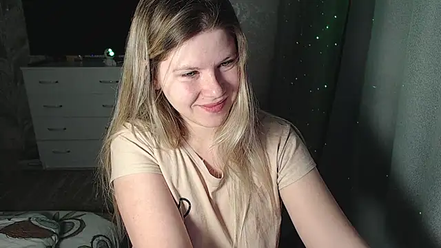 Snapshot of MelissaXKinky chatting on February 2025 06:48:01 PM MelissaXKinky online show from February 2025 06:48:01 PM