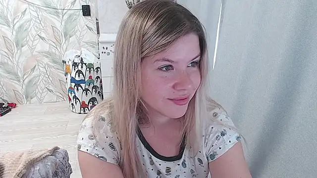 Snapshot of MelissaXKinky chatting on September 2025 04:37:02 AM MelissaXKinky online show from September 2025 04:37:02 AM
